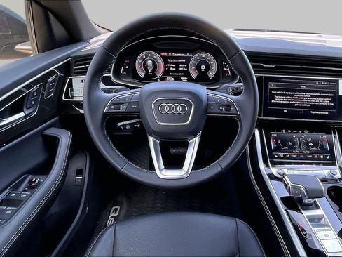 Used 2026 Audi Q8 Premium Plus AWD/4WD image 6