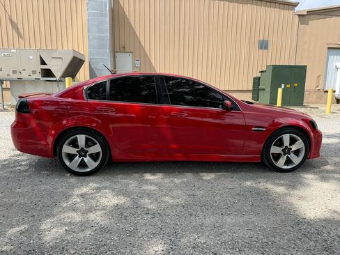 Used 2009 Pontiac G8 GT w/ Premium Package RWD image 4