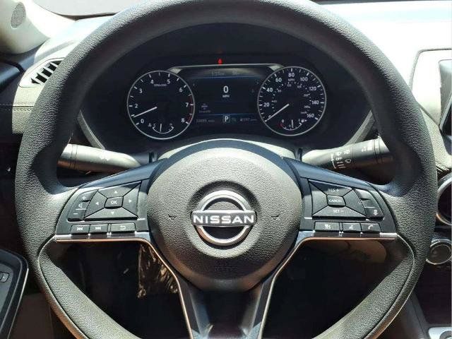 Certified 2024 Nissan Sentra SV FWD image 13