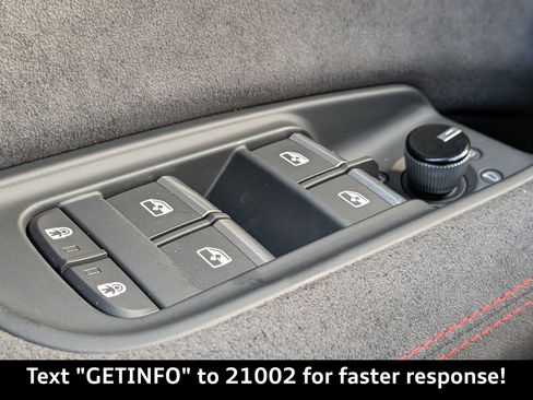 New 2025 Audi RS Q8 performance image 27