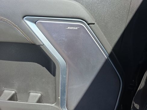 Used 2022 Chevrolet Silverado 1500 High Country image 21