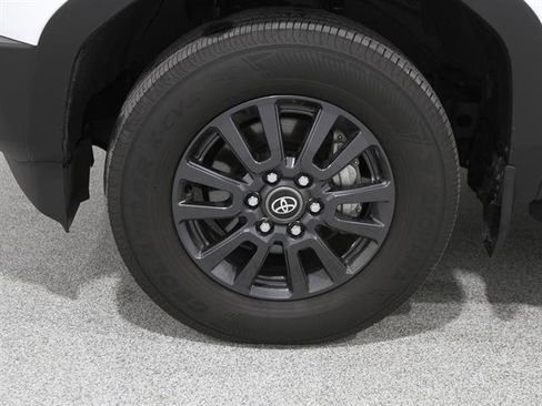 Used 2024 Toyota Land Cruiser 1958 image 22