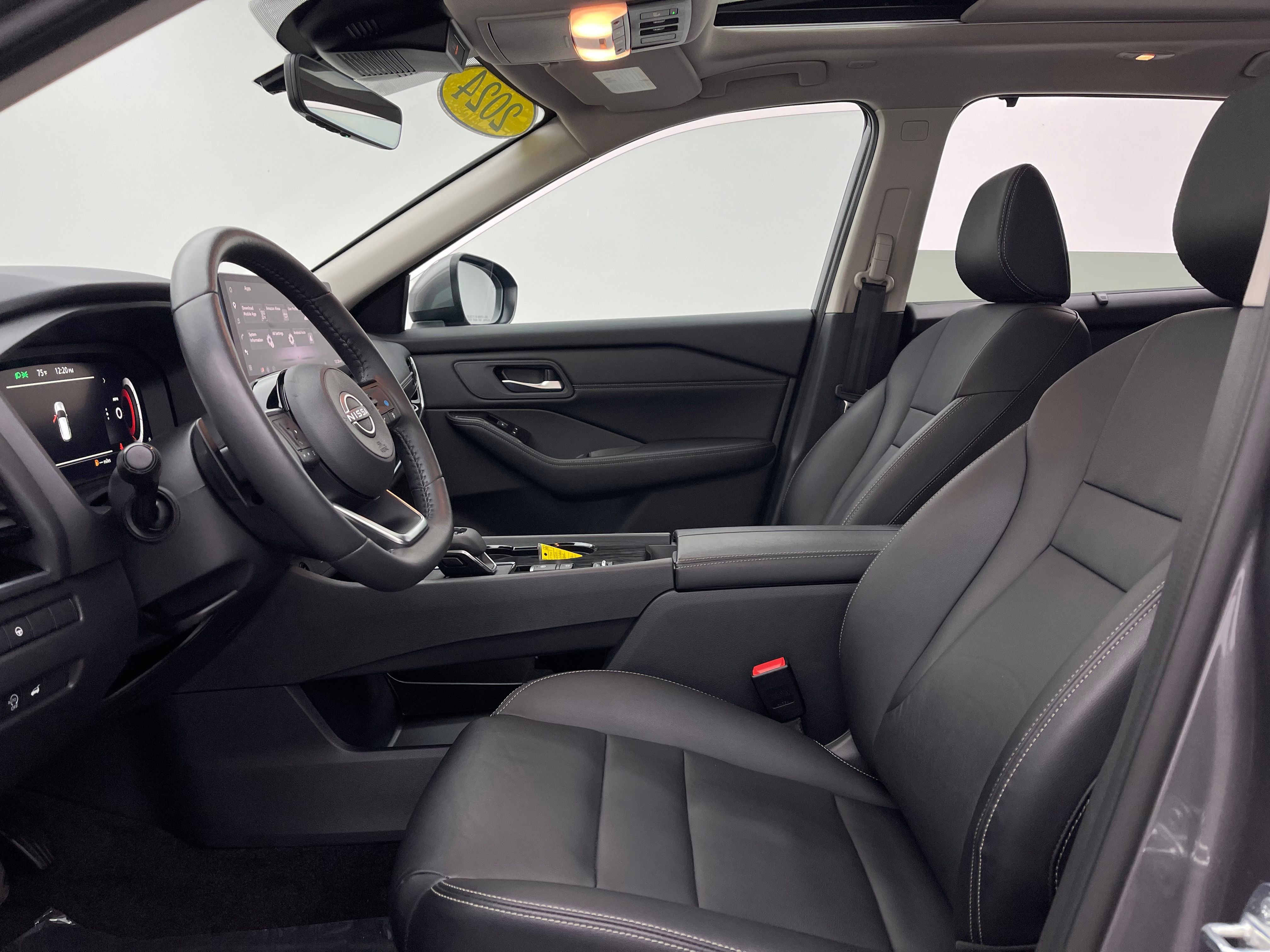 Used 2024 Nissan Rogue SL w/ SL Premium Package FWD image 17