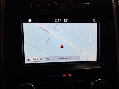 Used 2018 Ford F150 XLT w/ Equipment Group 302A Luxury image 12