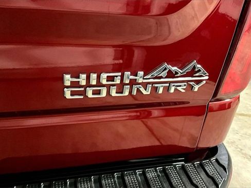Certified 2024 Chevrolet Silverado 1500 High Country w/ Technology Package image 27