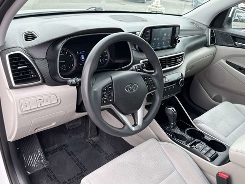 Used 2019 Hyundai Tucson SE AWD/4WD image 10