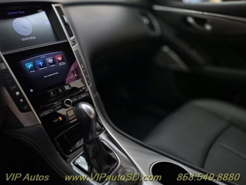 Used 2017 INFINITI Q50 3.0t Premium w/ Cargo Package (L95) image 20
