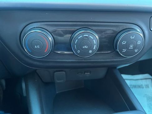 Used 2025 Chevrolet Trax LS image 13