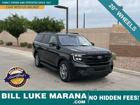 Used 2025 Ford Expedition Active AWD/4WD image 1