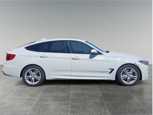 Used 2017 BMW 340i Gran Turismo xDrive AWD/4WD image 8