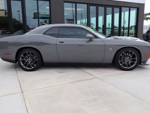 Used 2023 Dodge Challenger R/T Scat Pack w/ Plus Package RWD image 2