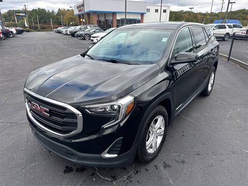 Used 2019 GMC Terrain SLE image 2