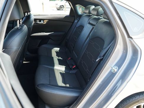 Used 2024 Kia Forte GT-Line w/ GT-Line Premium Package FWD image 9