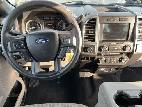 Used 2018 Ford F250 XLT w/ XLT Premium Package image 13