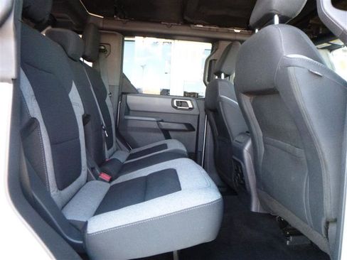 Used 2022 Ford Bronco Big Bend image 7