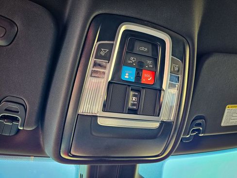 New 2026 RAM 1500 4x4 Crew Cab image 34