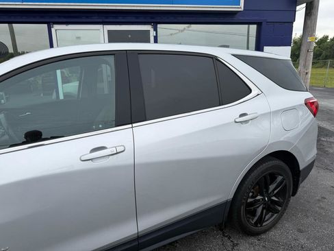 Used 2020 Chevrolet Equinox LT w/ Sport Edition AWD/4WD image 2
