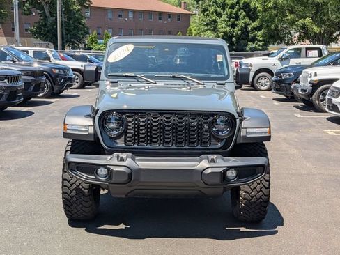 Used 2024 Jeep Wrangler Unlimited Sport AWD/4WD image 8