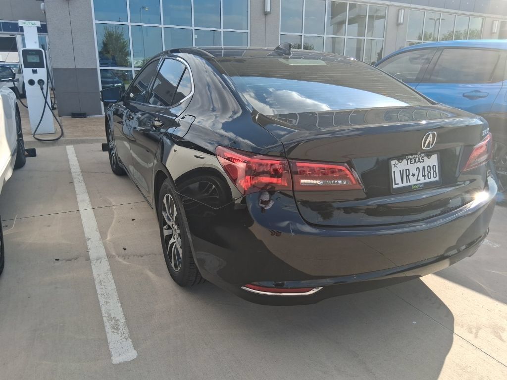 Used 2016 Acura TLX FWD image 4