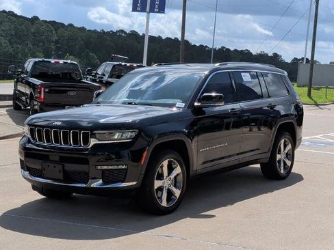 Used 2022 Jeep Grand Cherokee L Limited AWD/4WD image 7