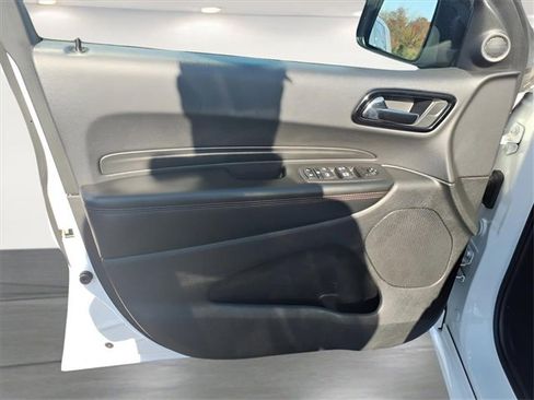 Used 2023 Dodge Durango GT image 15