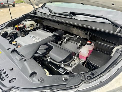 Used 2015 Toyota Highlander Limited image 45