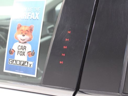 Used 2022 Ford Edge Titanium image 21