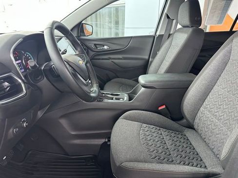 Used 2023 Chevrolet Equinox LT image 25