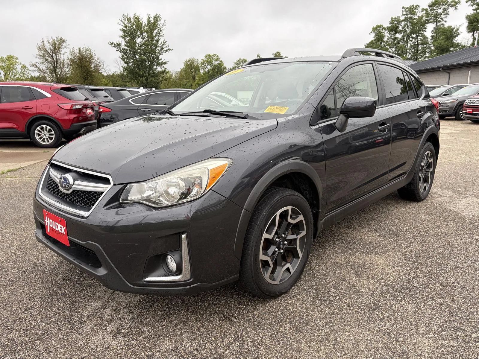 Used 2016 Subaru Crosstrek 2.0i Premium w/ Popular Package #1 AWD/4WD image 3