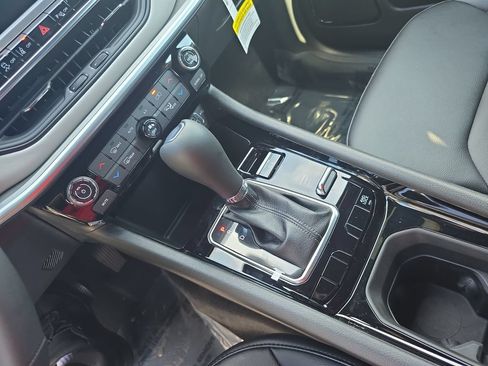 New 2026 Jeep Compass Limited AWD/4WD image 25