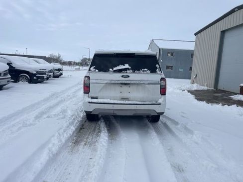 Used 2021 Ford Expedition Max Limited image 6