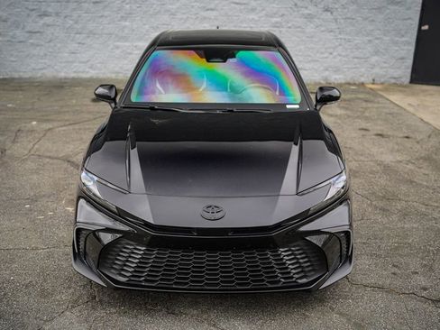 Used 2025 Toyota Camry SE w/ Multimedia Upgrade Package image 6