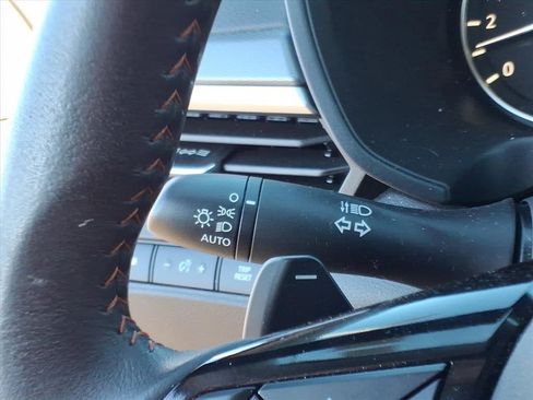 Used 2024 Nissan Altima 2.5 SR image 17