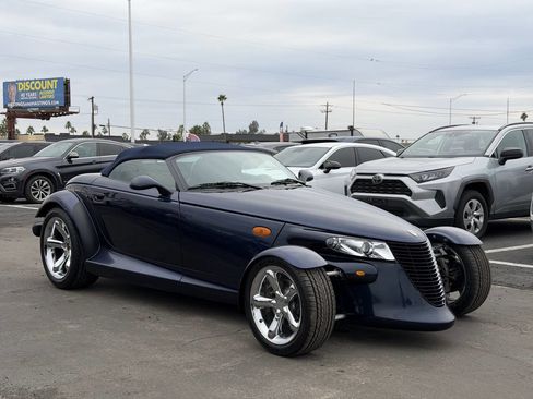 Used 2001 Chrysler Prowler image 17