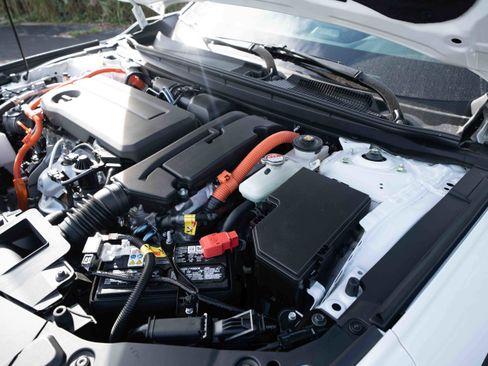 New 2025 Honda Accord Sport image 32