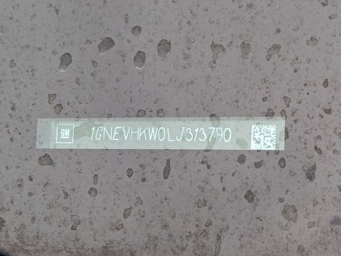 Used 2020 Chevrolet Traverse LT w/ Driver Confidence II Package image 12