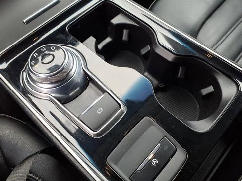 Used 2019 Ford Edge SEL w/ Equipment Group 201A image 33