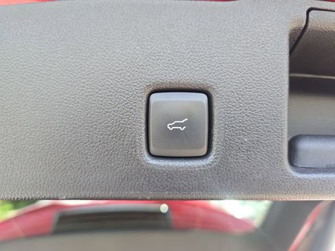 Certified 2024 Ford Escape ST-Line w/ Tech Pack #1 AWD/4WD image 9