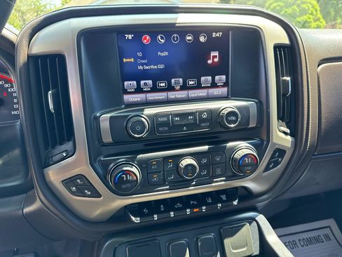 Used 2016 GMC Sierra 3500 Denali w/ Duramax Plus Package AWD/4WD image 17