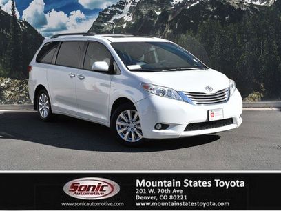 Certified 2017 Toyota Sienna XLE Premium