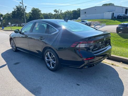 Used 2023 Honda Accord EX-L image 4