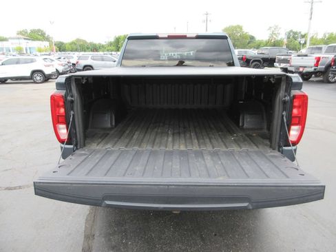 Used 2020 GMC Sierra 1500 Elevation w/ Elevation Value Package AWD/4WD image 8