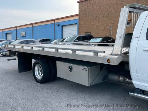 Used 2020 RAM 5500 SLT w/ Quick Order Package 2YG SLT image 9