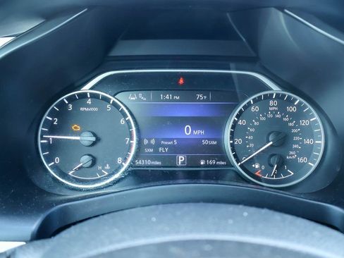 Used 2022 Nissan Murano SV image 11