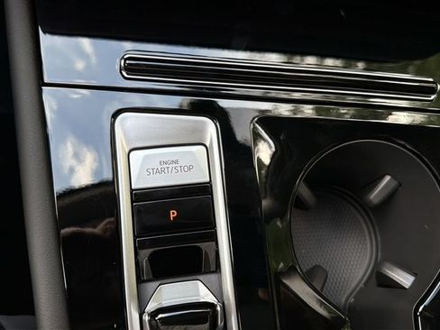 New 2026 Volkswagen Atlas Peak Edition AWD/4WD image 22