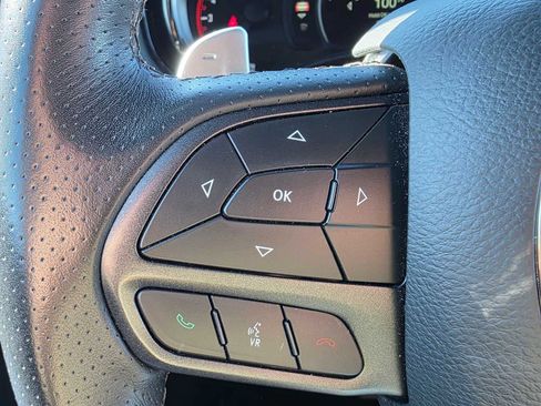 Used 2025 Dodge Durango GT AWD/4WD image 31
