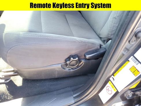 Used 2019 Toyota Tacoma TRD Off-Road image 22