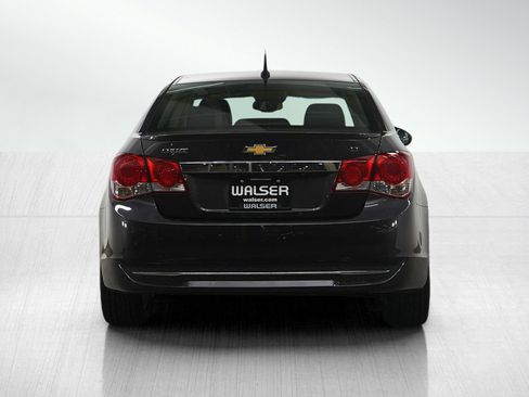 Used 2014 Chevrolet Cruze LT w/ Sun, Sound and Sport Package image 4