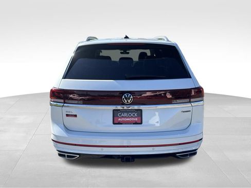 Used 2024 Volkswagen Atlas SEL Premium R-Line AWD/4WD image 7