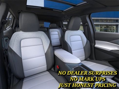 New 2026 Chevrolet Equinox EV LT image 16